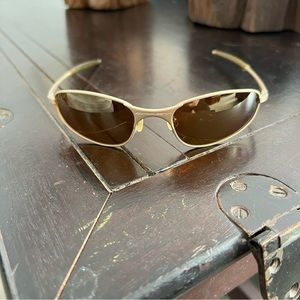 Oakley A-Wire 2.0 Sunglasses​​​​​​​​​​​​​​​​​​​